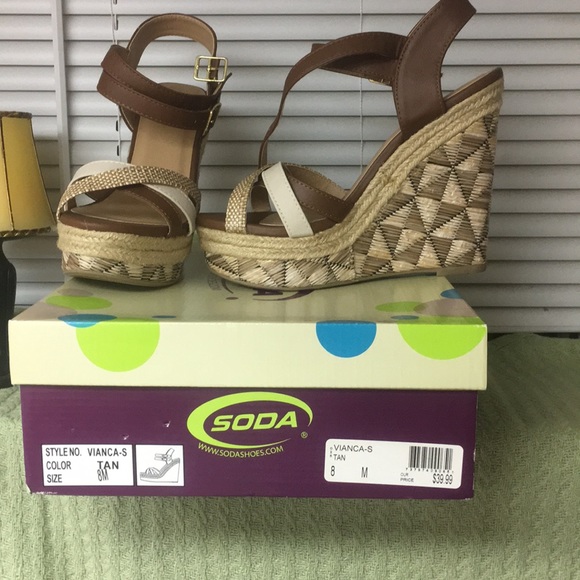Soda Shoes - Soda wedge sandals☀️